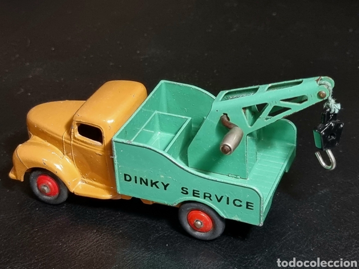 Coches a escala: Dinky Toys Commer Auto Socorro 25x, made in England a&ntilde;o 1950.
