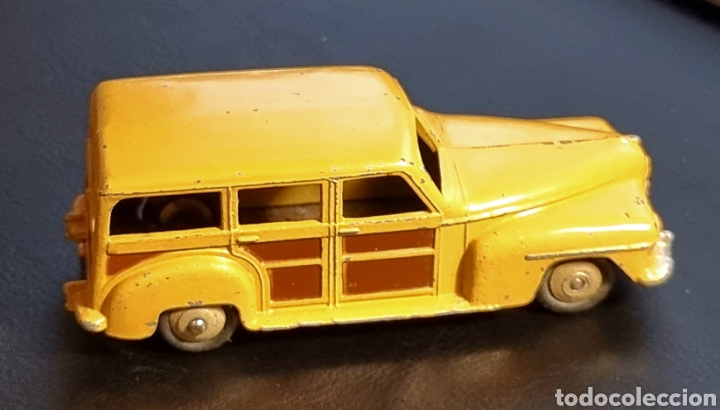 Carros em escala: Dinky Toys, made in England, a&ntilde;o 1955