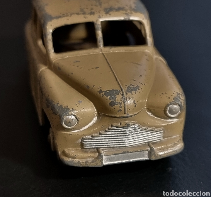 Coches a escala: Dinky Toys Vanguard, Made in England por Meccano Lda. en los a&ntilde;os 40