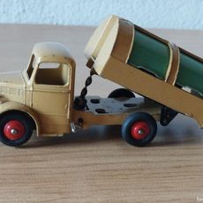 Dinky Toys 1:43 - Camionnette miniature - Bedford CF - Héron Dinky Toys 1:43 - Camionnette miniature - Bedford CF - Héron