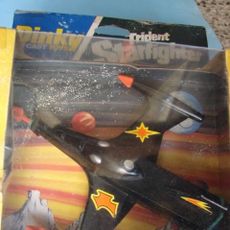 Dinky Toys Trident Star Fighter Avec Missile Stellaire Tirant 362 En Dinky Toys Trident Star Fighter Avec Missile Stellaire Tirant 362 En