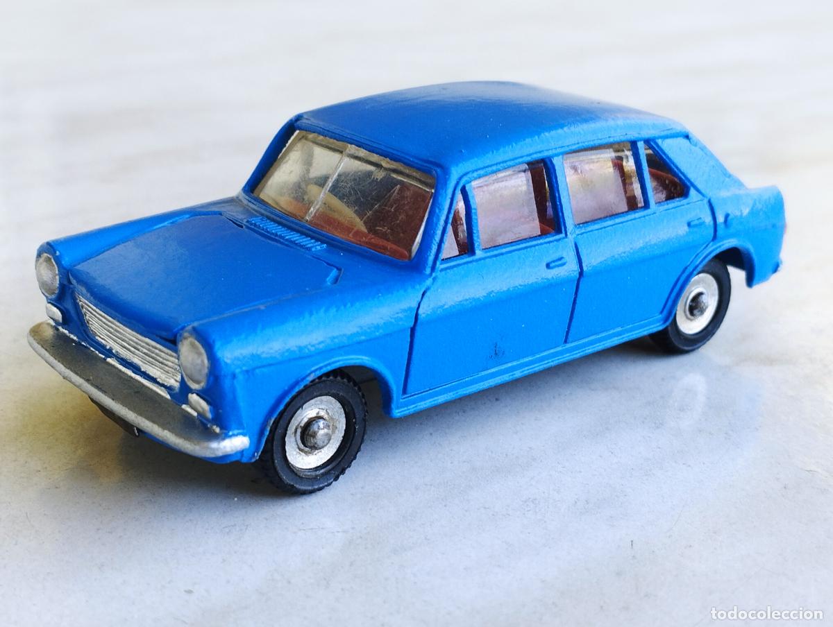 Auto in scala: ANTIGUO AUSTIN MORRIS 1100 DE DINKY TOYS 1,43 MECCANO ORIGINAL