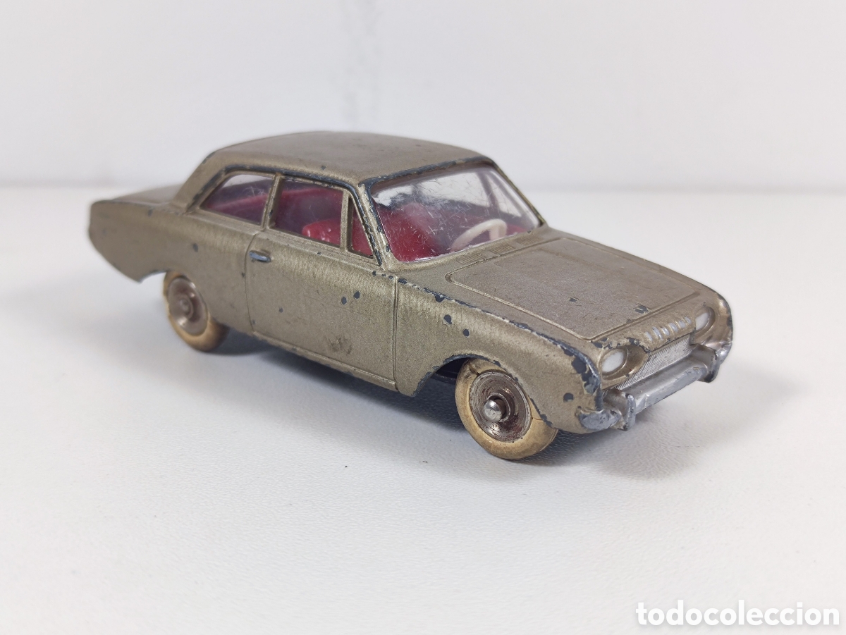 Coches a escala: Ford Taunus Dinky Toys Meccano France