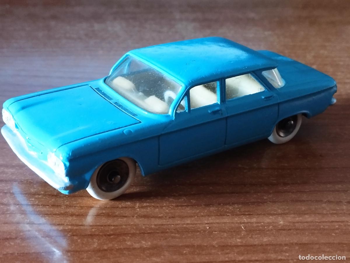 Coches a escala: CHEVROLET CORVAIR DE DINKY TOYS 1,43 MECCANO ORIGINAL MADE IN FRANCE