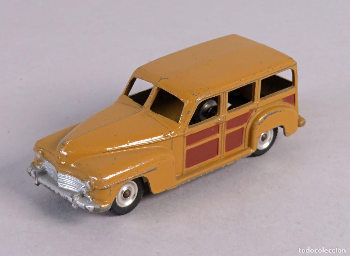 Coches a escala: Plymouth Estate Car Dinky Toys 344 1/43 Station Wagon Made in England a&ntilde;os 50