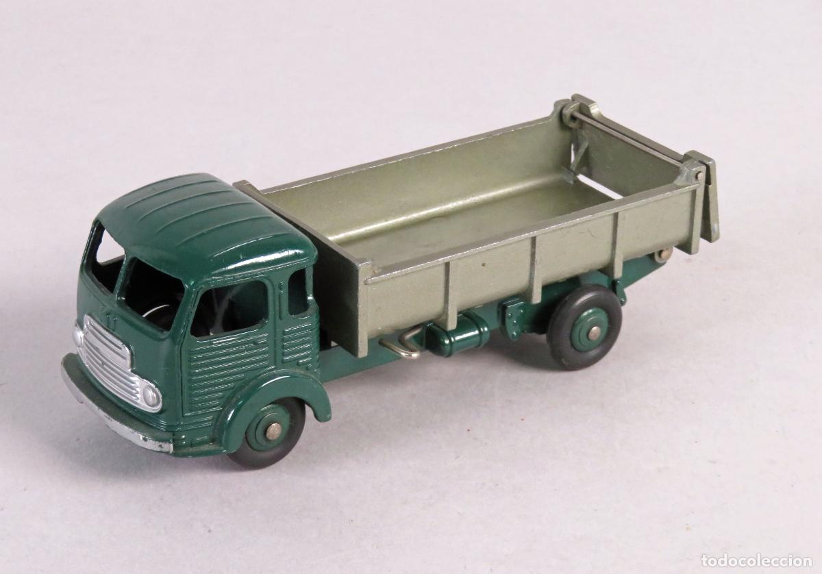 Coches a escala: Cami&oacute;n Simca Cargo Dinky Toys 33 1/43 Benne Basculante Made in France a&ntilde;os 50de st