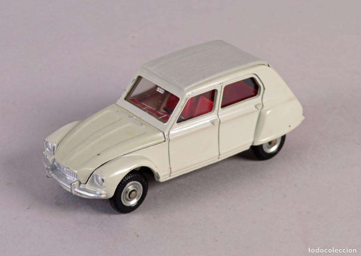 Coches a escala: Citroen Dyane Dinky Toys 1413 1/43 Made in France a&ntilde;os 70