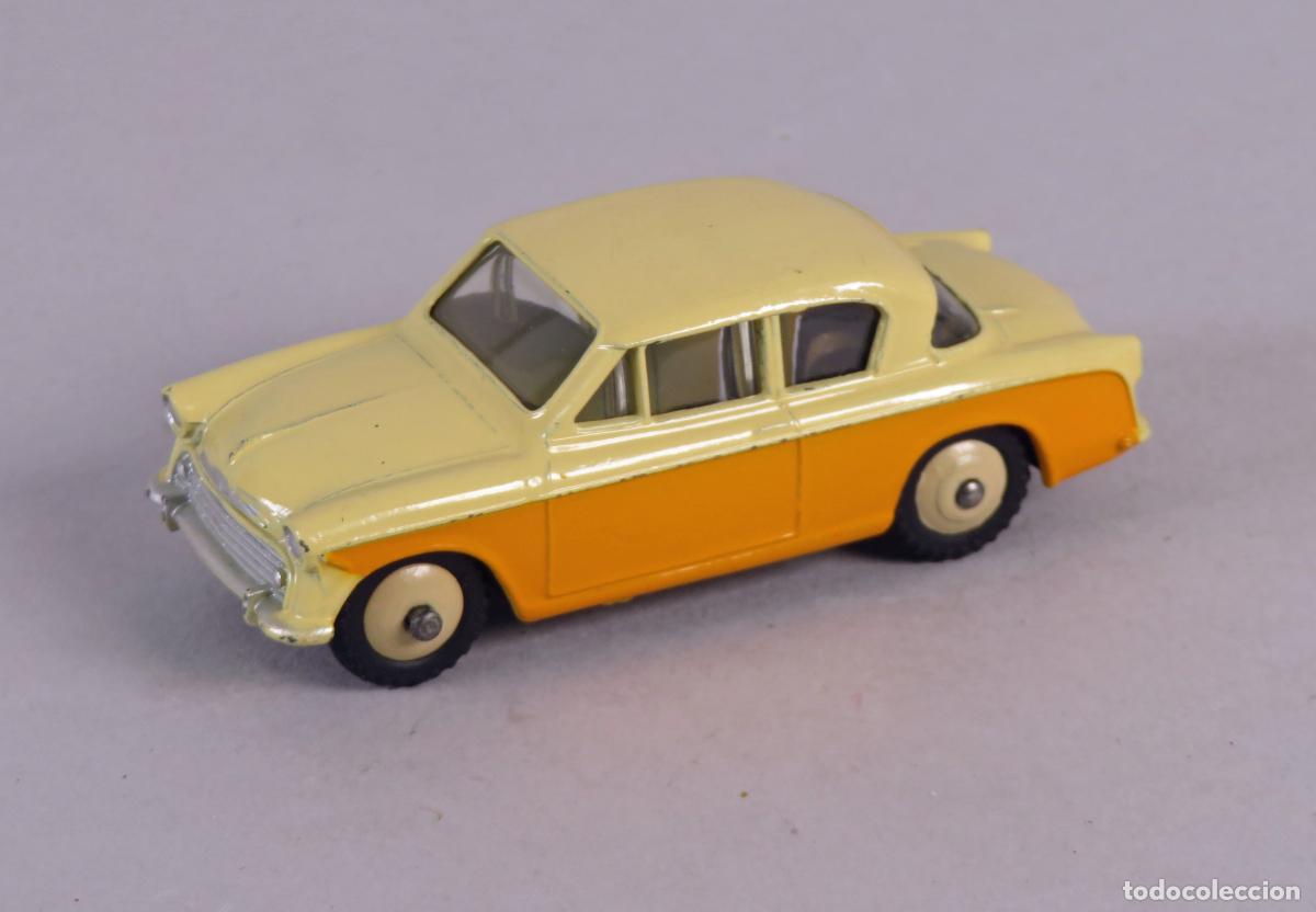 Coches a escala: Sunbeam Rapier Saloon Dinky Toys 166 1/43 Made in France con cristales a&ntilde;os 50