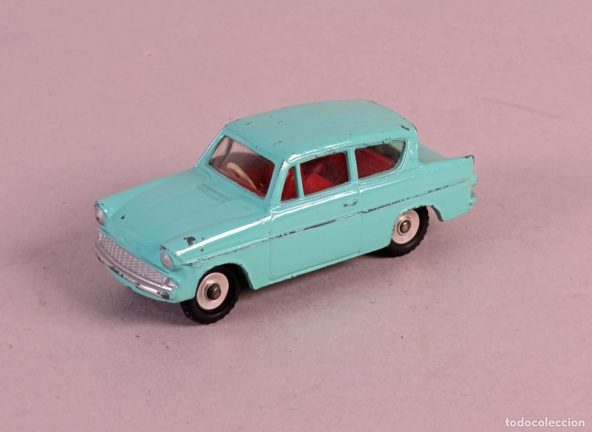 Coches a escala: Ford Anglia Dinky Toys 155 1/43 Made in England con cristales a&ntilde;os 50