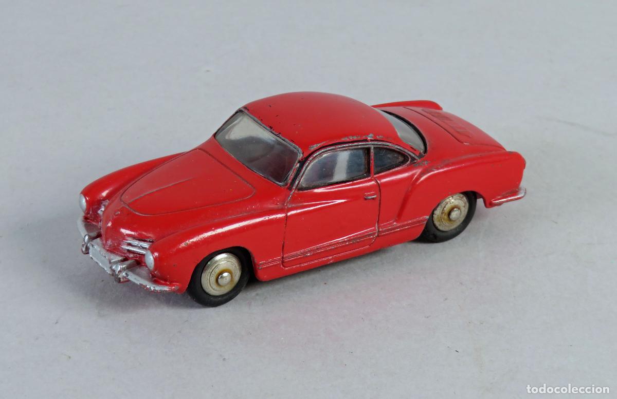 Coches a escala: Karmann Ghia Dinky Toys 24 M 1/43 Volkswagen Made in France con cristales a&ntilde;os 50