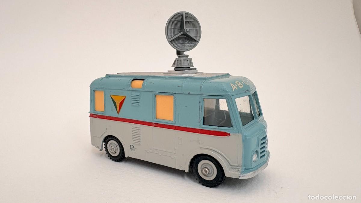 Coches a escala: CAMI&Oacute;N DINKY TOYS 988 ABC TV TRANSMITTER VAN 1962-1969