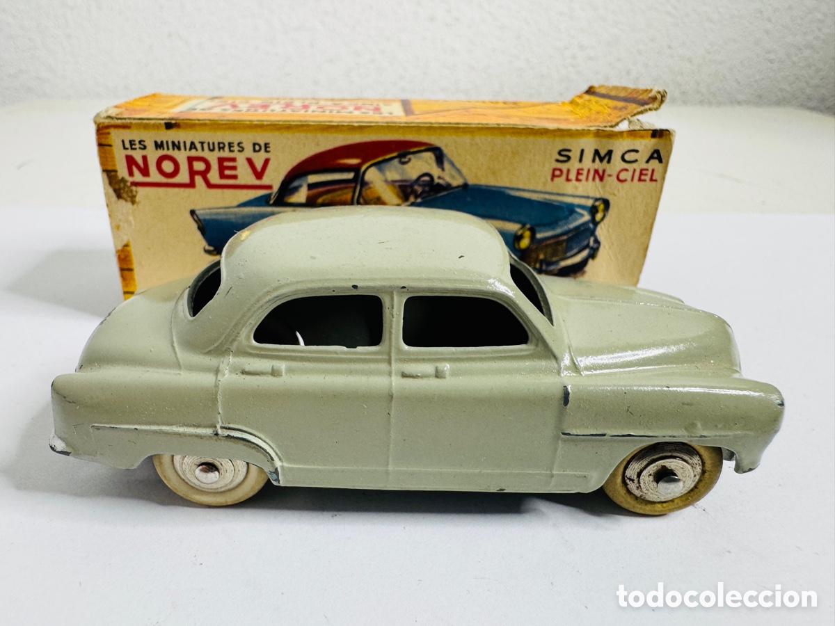 Coches a escala: Simca 9 Aronde fabricado por Dinky Toys Original &Eacute;poca
