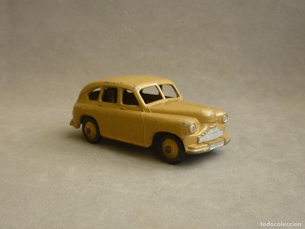 Coches a escala: Dinky Toys Muy Antiguo N&ordm;40e Standard Vanguard. A&ntilde;o 1948-49.