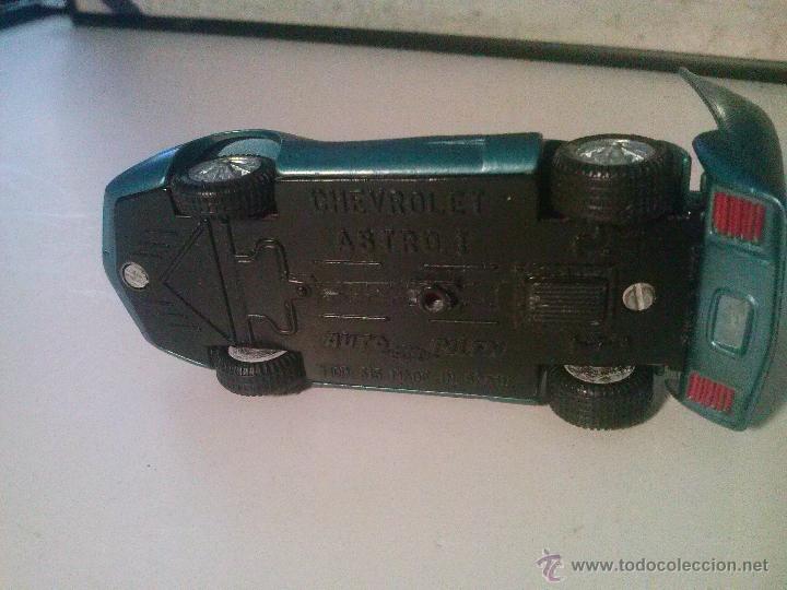 Voiture Miniature Pilen Chevrolet Astro I - 1/43 - Bleu - Vintage Occasion