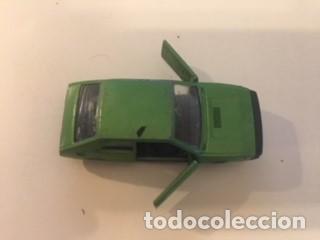 Coches a escala: SEAT 1200 - Foto 5