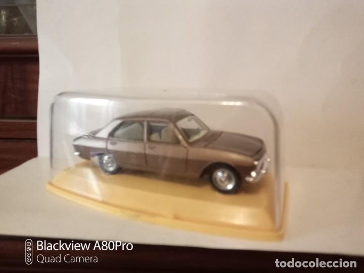 1/43 Peugeot 504 Jet car métal bleu métallisé ,no dinky solido - Collection