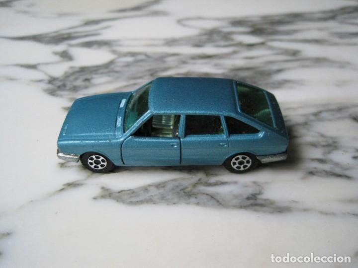 Difícil Coche Chrysler 150 - Obsequio Yoplait - Grand Prix - Pilen - Sin Caja