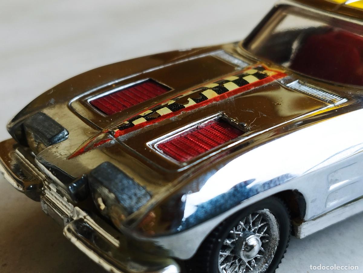 Coches a escala: CHEVROLET CORVETTE SPORT STING RAY PILEN 1,43 CROMADO 1&ordf; SERIE