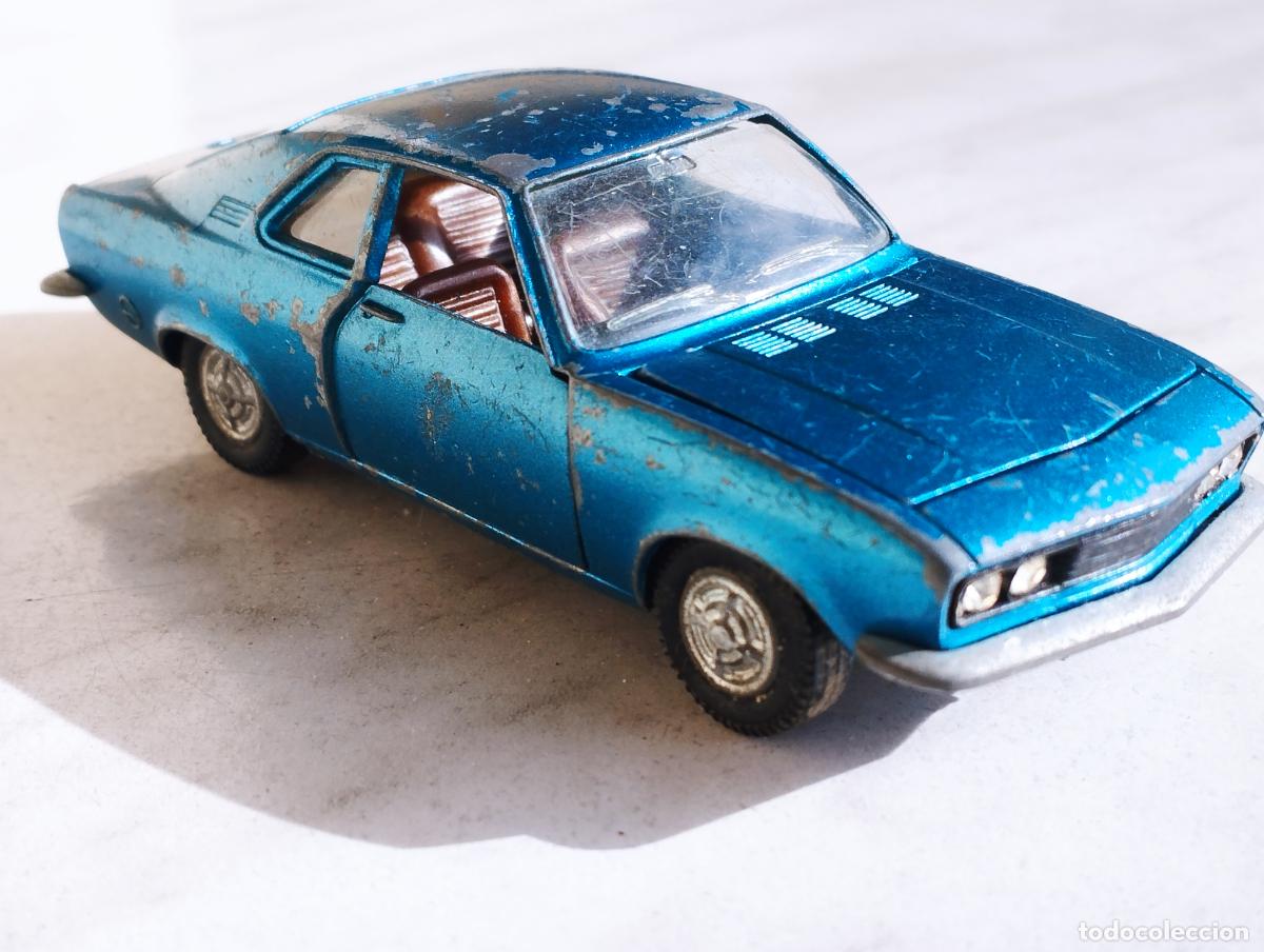 Coches a escala: OPEL MANTA DE PILEN 1,43 PRIMERA SERIE