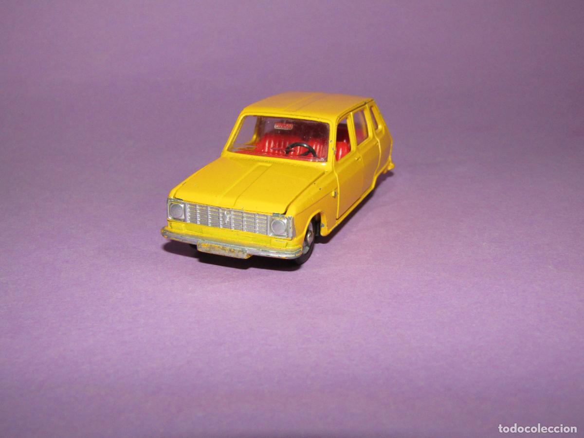 Coches a escala: Antiguo RENAULT 6 en Escala 1/43 de DINKY TOYS Made in Spain by PILEN