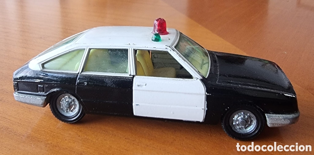 Coches a escala: Coche Pilen Talbot 150 polic&iacute;a escala 1/43 ved fotos