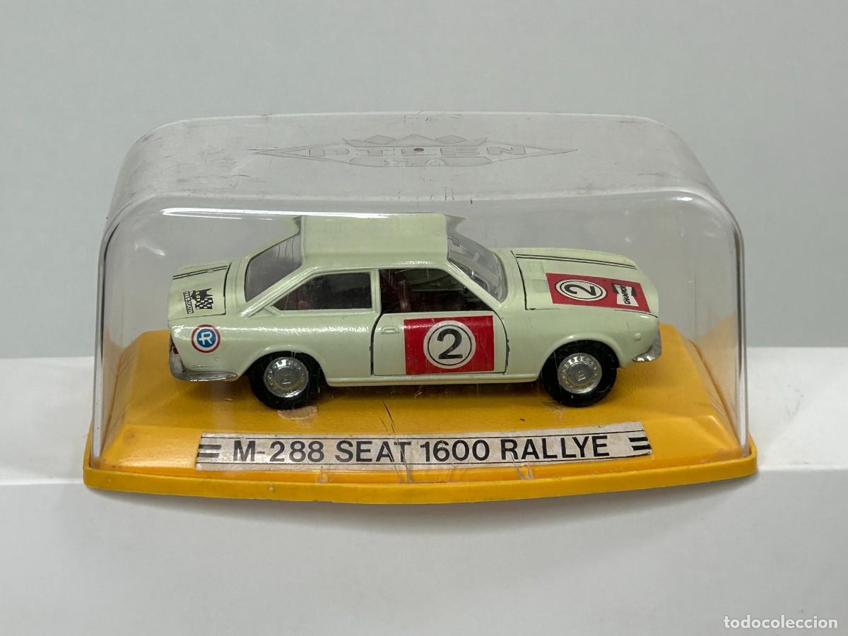 Coches a escala: COCHE SEAT 1600 RALLYE M-288 PILEN CON SU CAJA