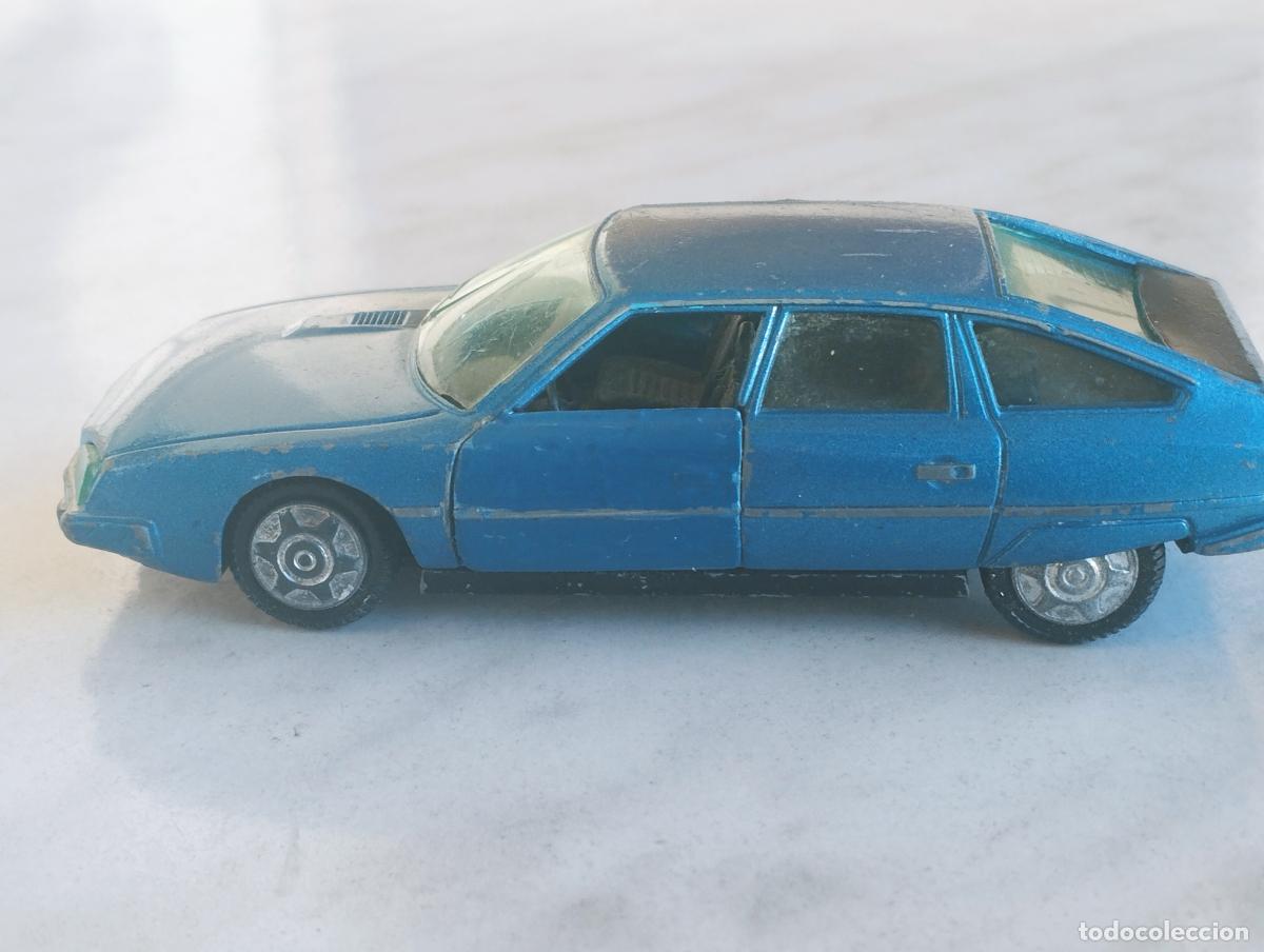 Auto in scala: CITROEN CX AZUL DE PILEN ESCALA 1,43 MIRA LA DESCRIPCION