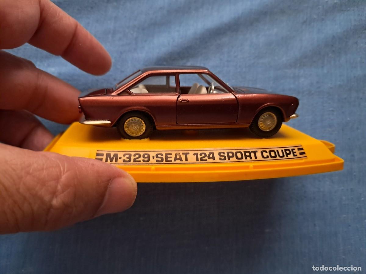 Coches a escala: SEAT 124 SPORT COUPE DE LA MARCA PIL&Eacute;N REFERENCIA M 329