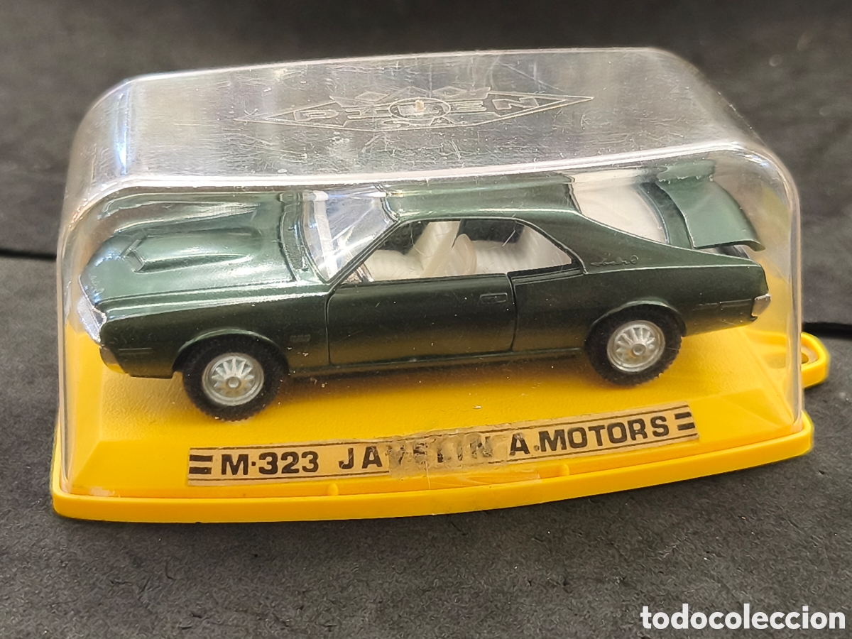 Model Cars: Pilen Javelin, 1/43.