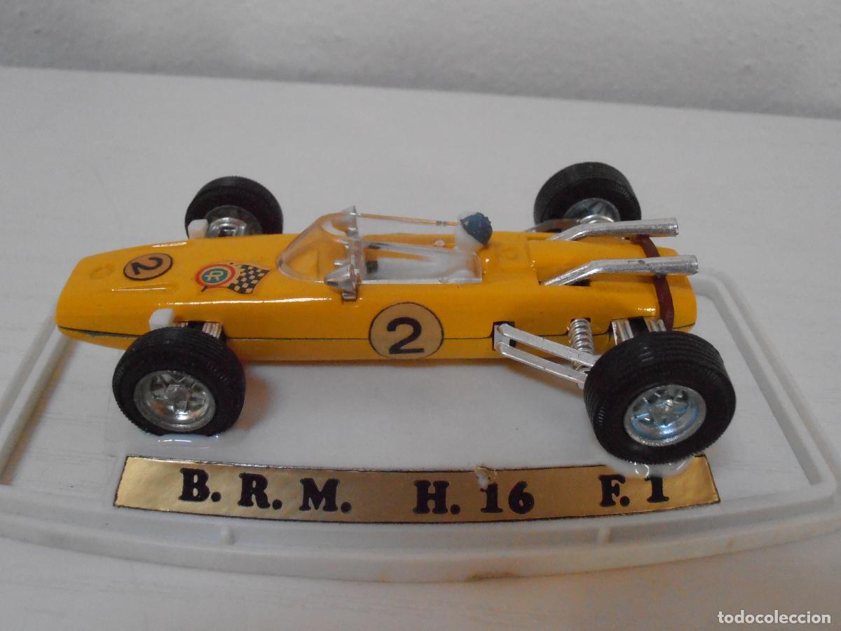 Coches a escala: COCHE PILEN FORMULA 1, B.R.M. H.16 F.1 , URNA ORIGINAL