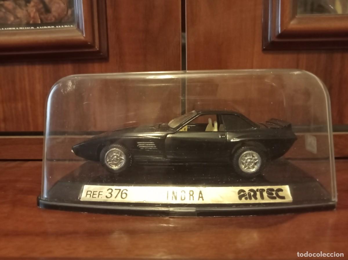 Coches a escala: Pilen indra negro Ref.376