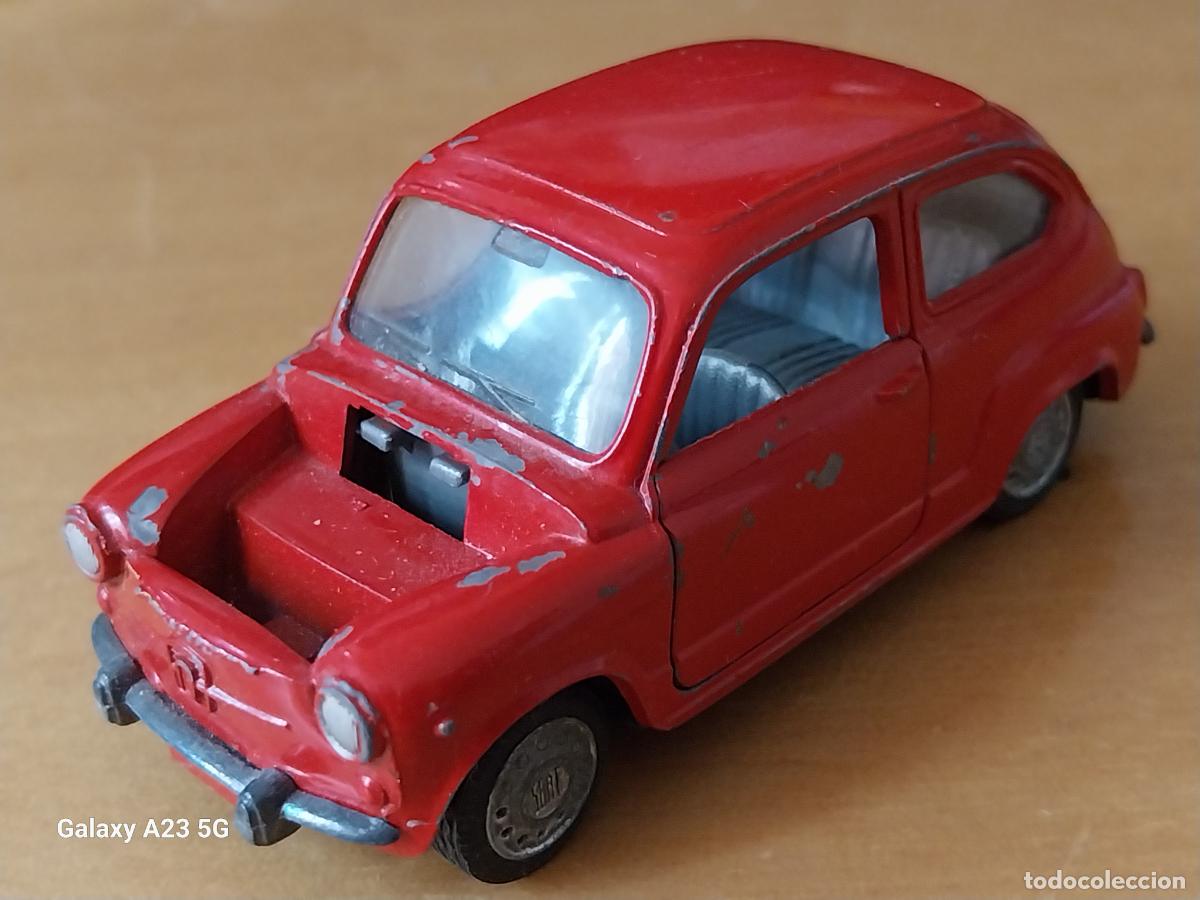 Coches a escala: SEAT 600 1/43 AUTO PILEN MOD 335 8/74 8CMS LARGO APROX ROJO FALTA CAP&Oacute; PRECIOSO