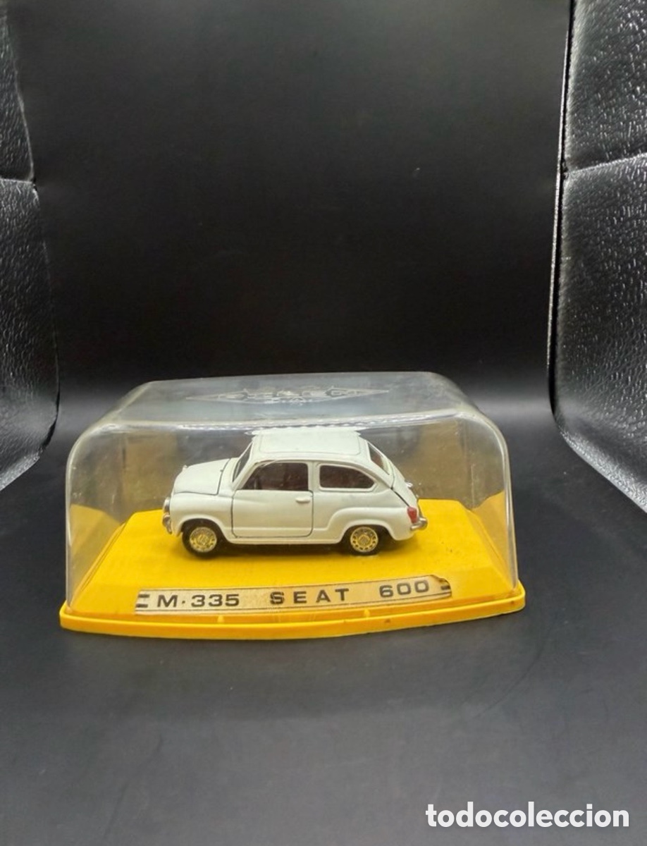 Auto in scala: COCHE PILEN SEAT 600 PRIMERA GENERACI&Oacute;N