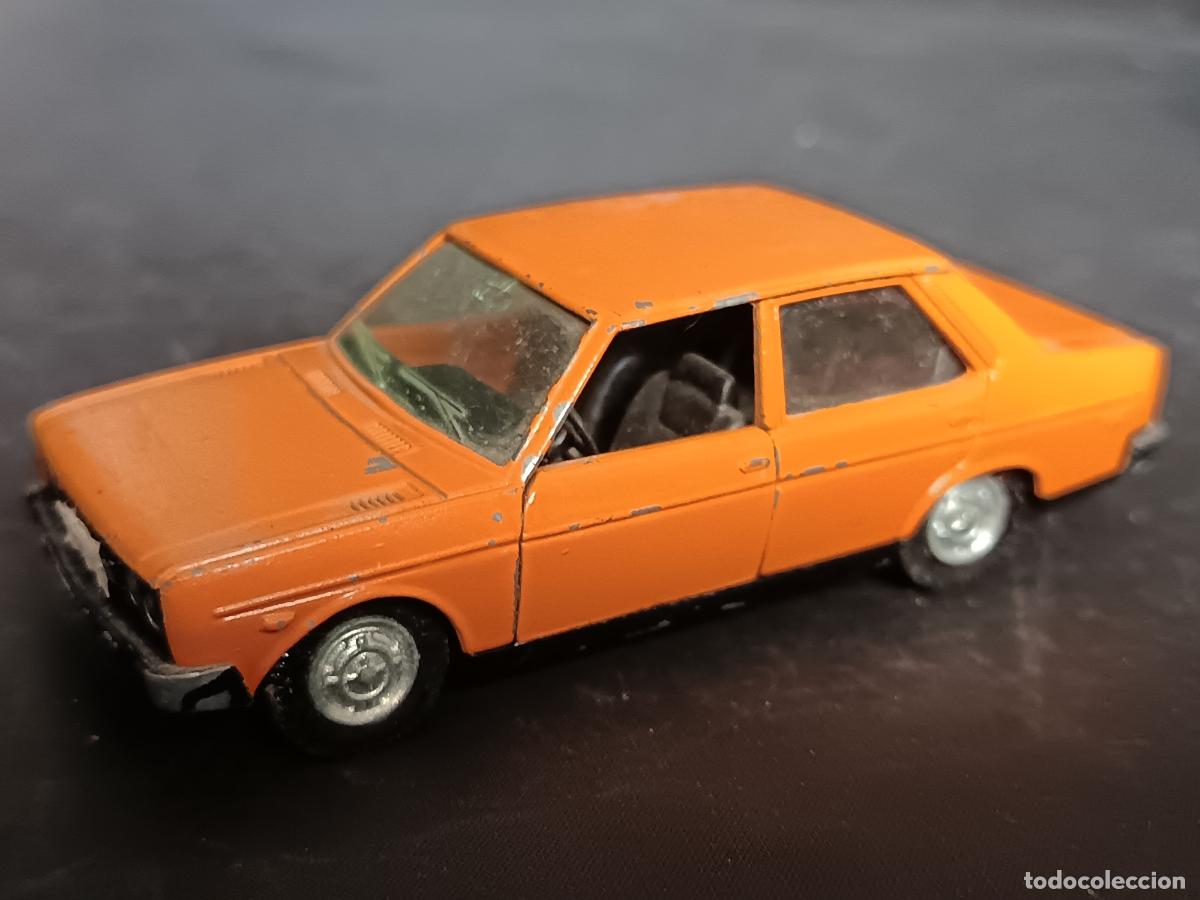 Voitures &agrave; l'&eacute;chelle: SEAT 131 E - 1:43 Auto PILEN Made in Spain A&ntilde;os 70.