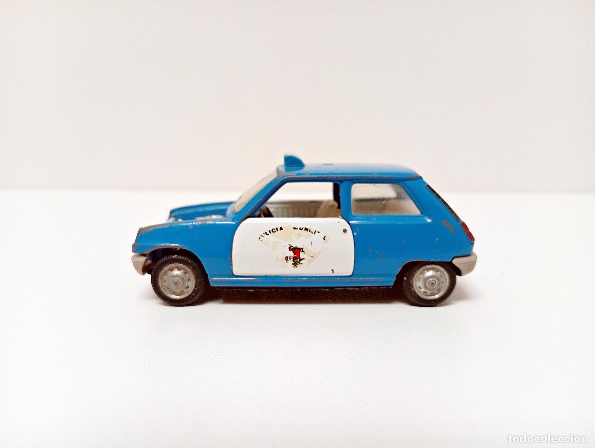 Coches a escala: RENAULT 5 POLIC&Iacute;A MUNICIPAL - MODELO 293 - AUTO PILEN COCHE 1:43 MINIATURA POLICE R-5 R5 TOY CAR 349