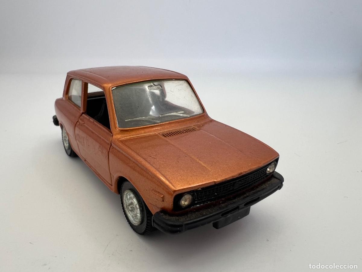 Modellautos: VOLVO 66 DL PILEN ESCALA 1/43