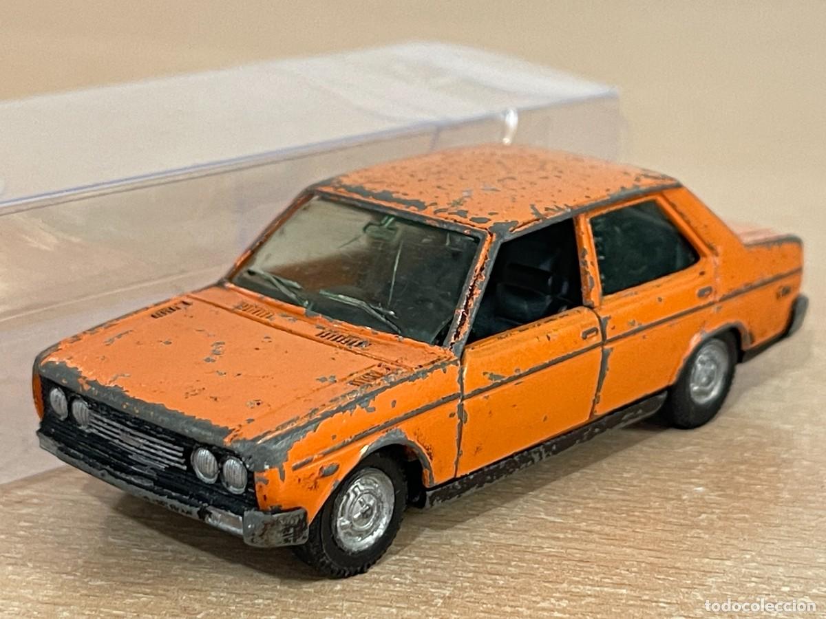 Modellautos: 60- Auto Pilen antiguo coche SEAT 131 naranja Mod. 521 1:43 Made in Spain die-cast metal car a&ntilde;os 70