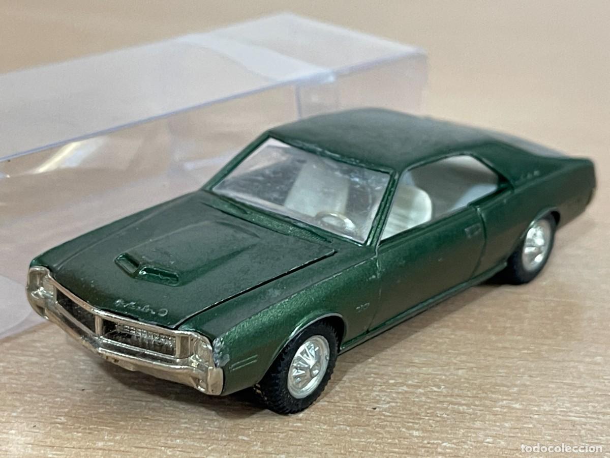 Modellautos: 69- Auto Pilen antiguo coche JAVELIN verde Mod. 323 1:43 Made in Spain die-cast metal car a&ntilde;os 70