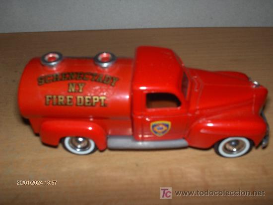 Coches a escala: SOLIDO ---- DODGE 1940  CISTERNA BOMBEROS - Foto 1