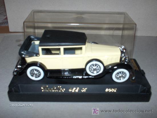 Coches a escala: SOLIDO ---- CADILLAC 452 A - Foto 1