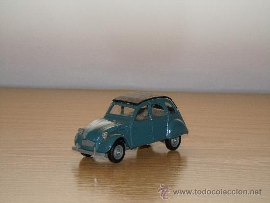 Coches a escala: Citro&euml;n 2CV - Foto 1