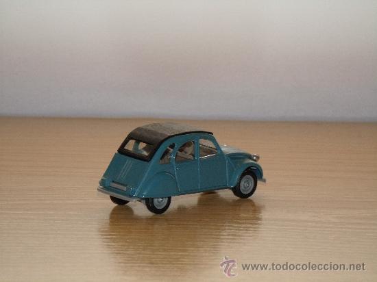 Coches a escala: Citro&euml;n 2CV - Foto 2
