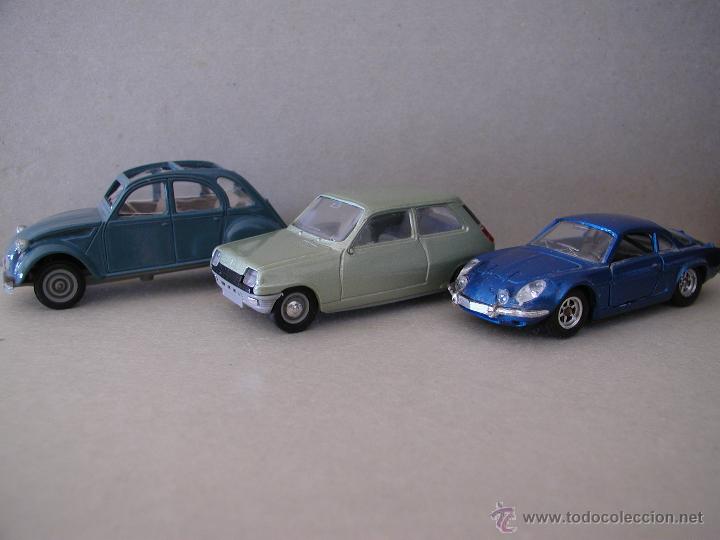 Auto in scala: LOTE DE 3 COCHES S&Oacute;LIDO. ALPINE BERLINETTE. CITROEN 2CV. RENAULT 5.