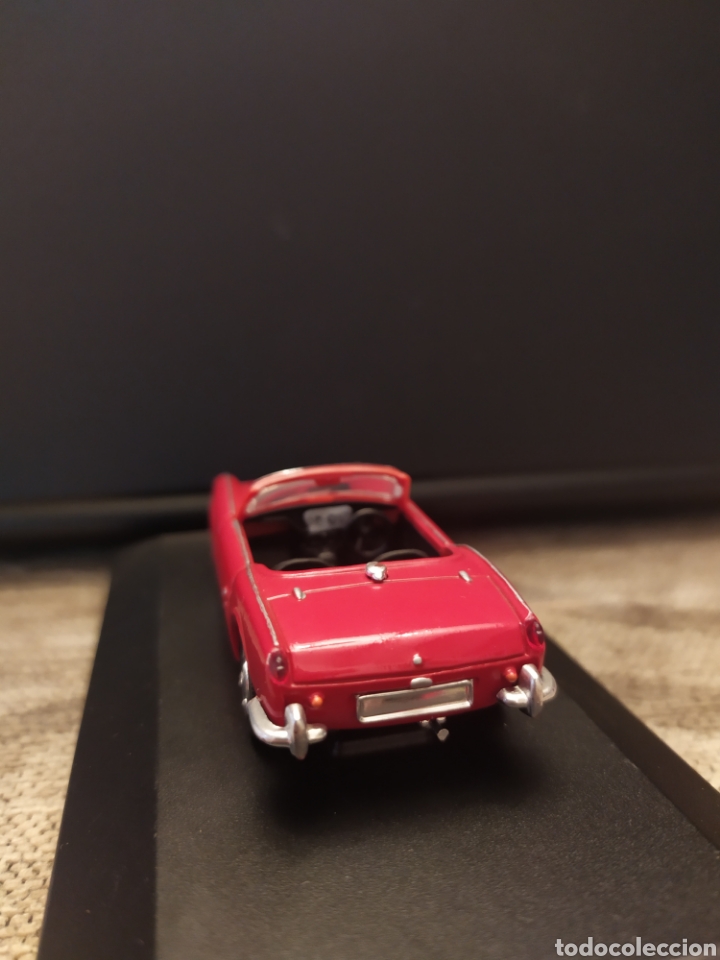 Coches a escala: TRIUMPH SPITFIRE SOLIDO - Foto 3
