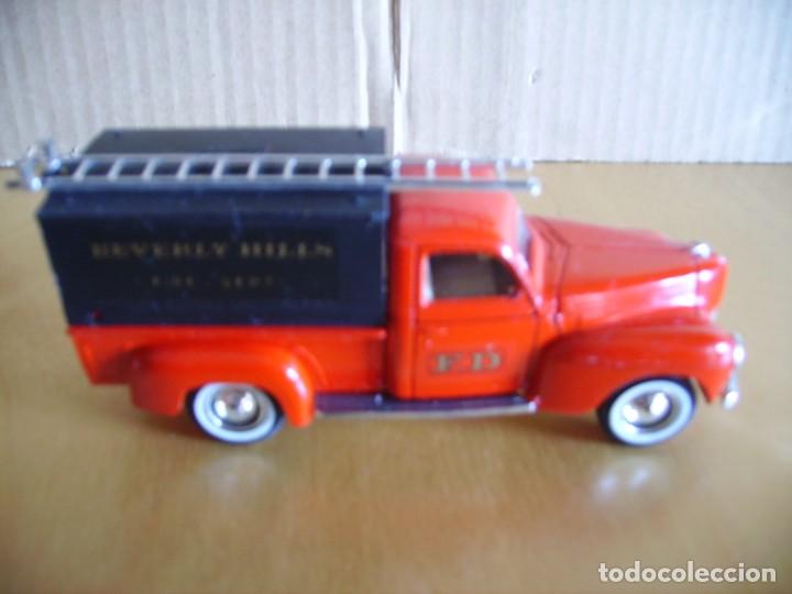 Coches a escala: SOLIDO ---DODGE 1940 BOMBEROS - Foto 1