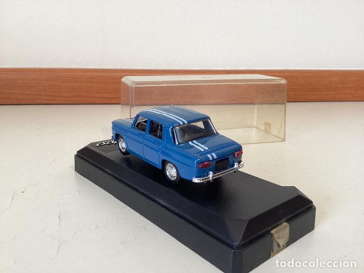 Coches a escala: Renault 8 gordini solido - Foto 2