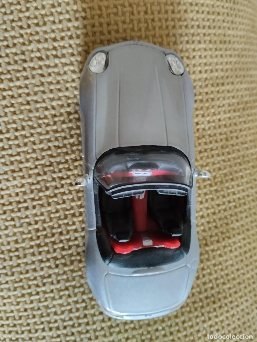 Coches a escala: BMW Z8 Solido - Foto 5