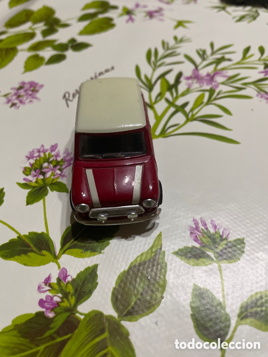 Coches a escala: Mini Cooper escala 1/43 de la marca S&oacute;lido - Foto 2
