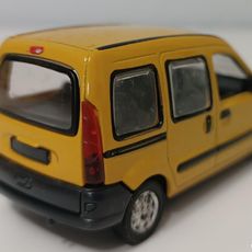 camión renault d170-17 1984 escala 1:43 de salv camión renault d170-17 1984 escala 1:43 de salv