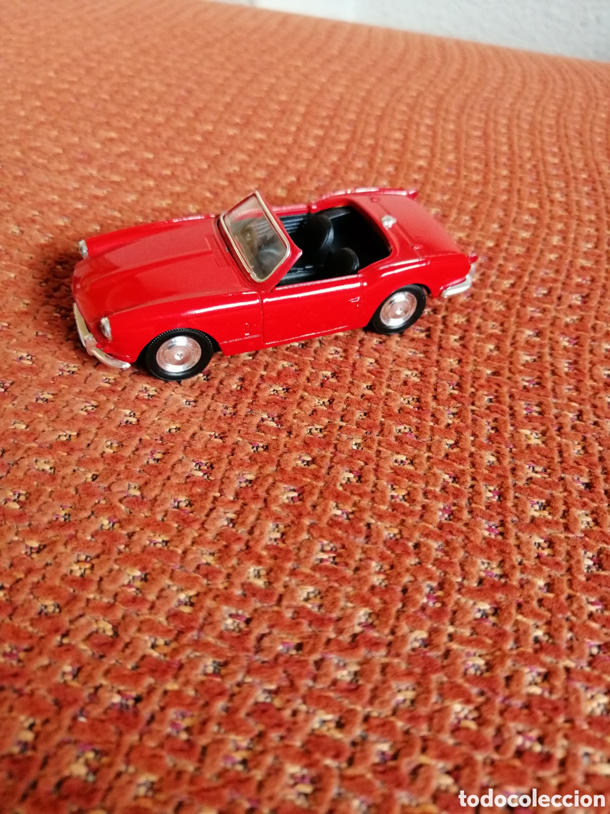 Coches a escala: TRIUMPH SPITFIRE - Foto 2